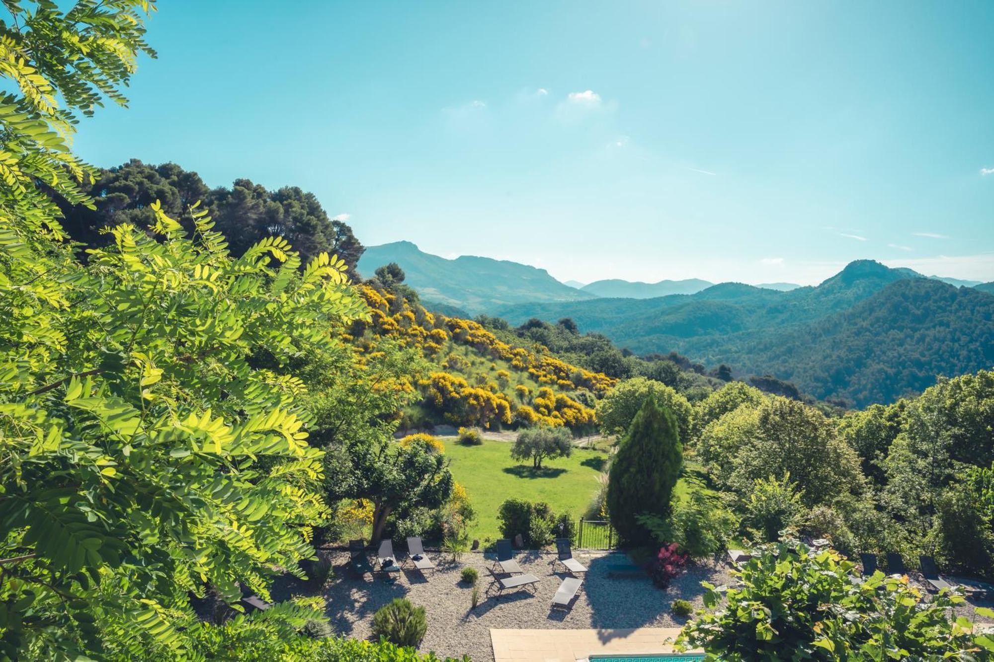 Logis Hotel Restaurant Le Plantevin Propiac Luaran gambar